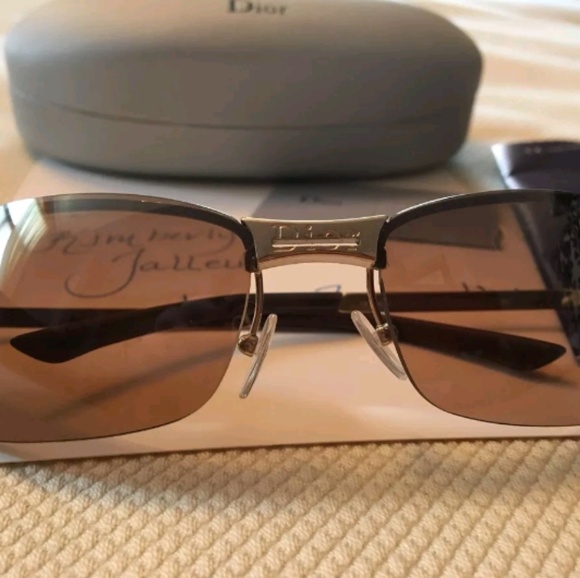 Christian dior designer sunglasses - Picture 2 of 5